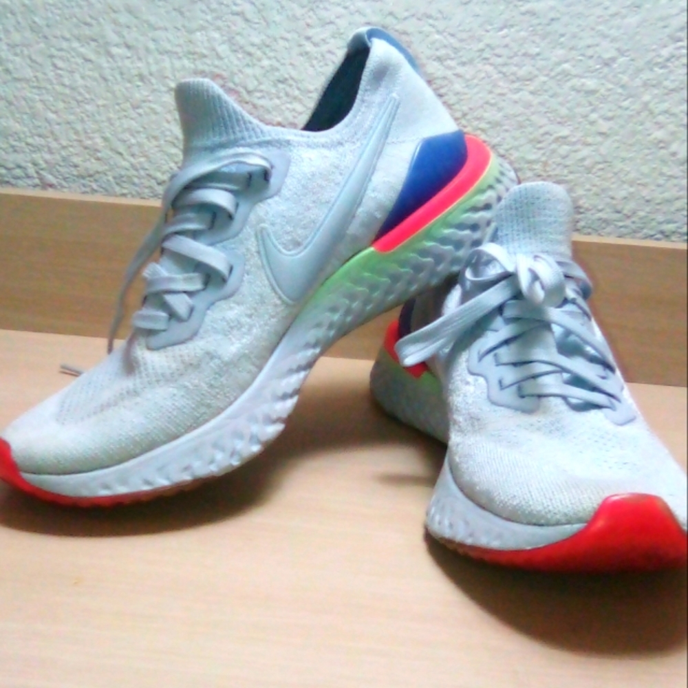 Nike
